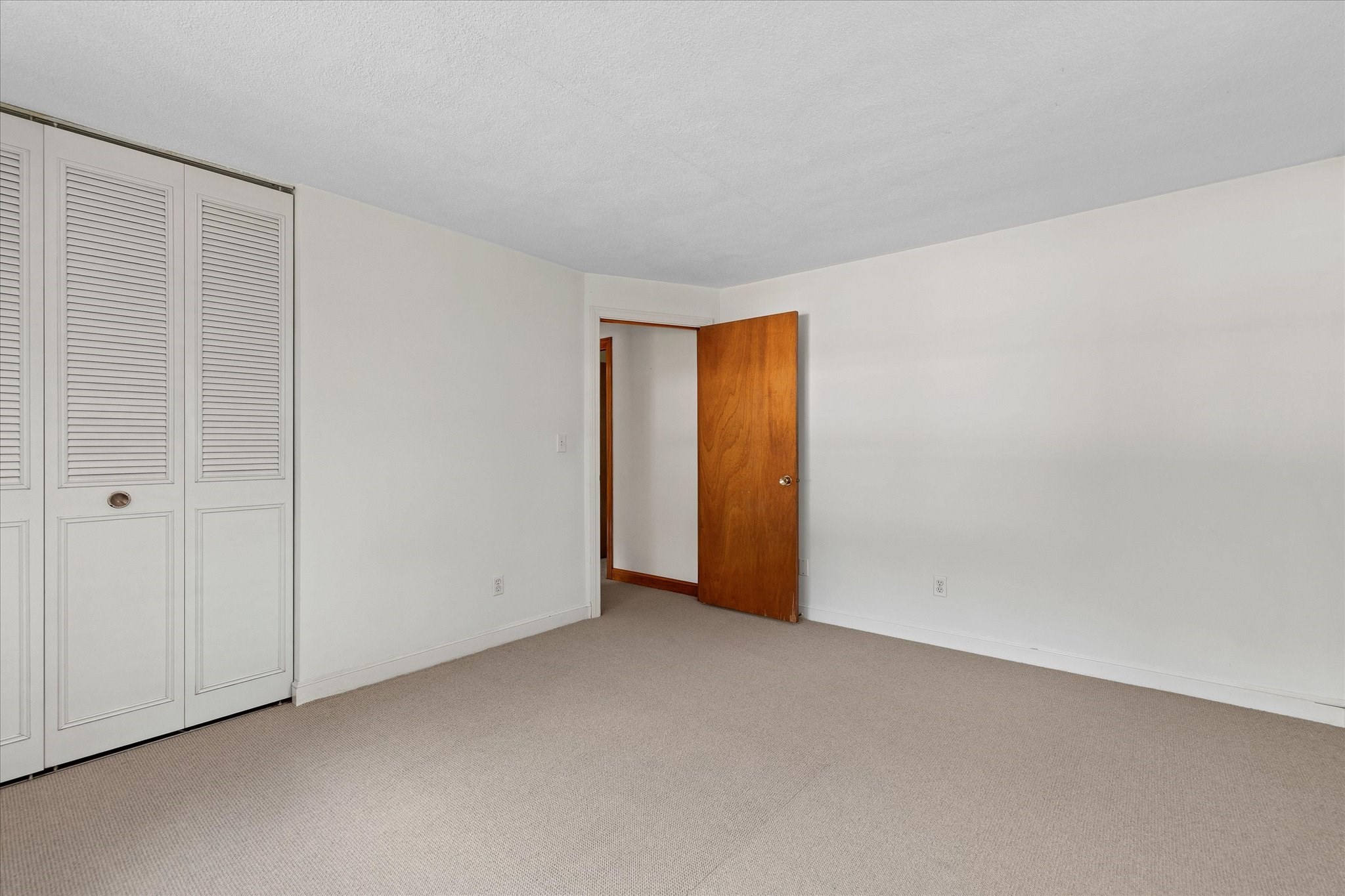 22 Hillview Rd Property Photo 31