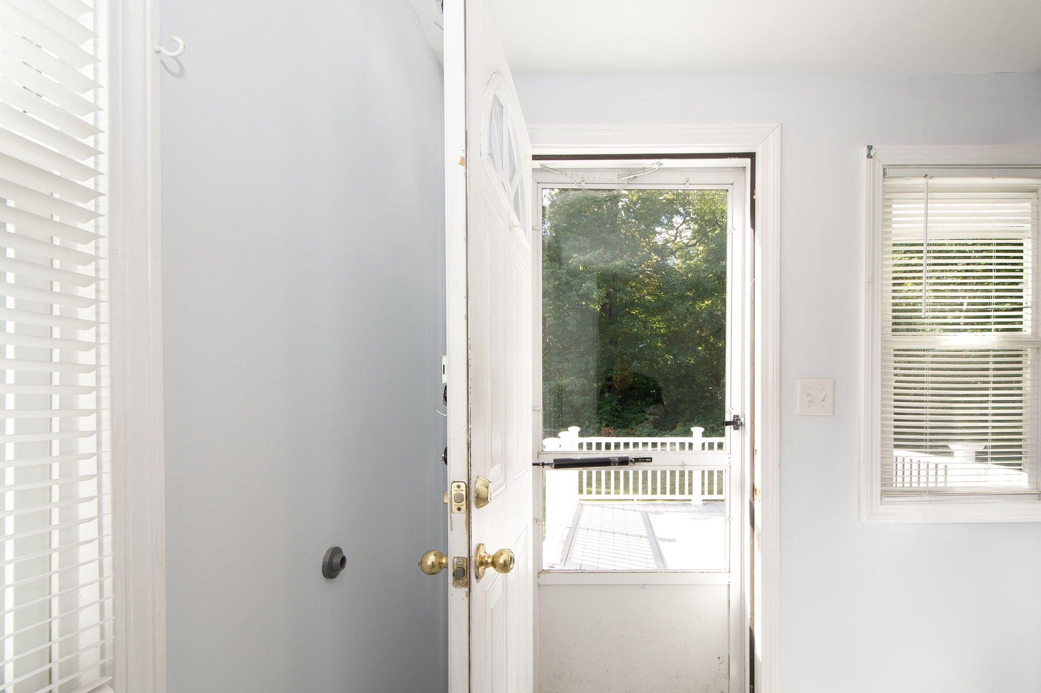 23 Courier St. Property Photo 14