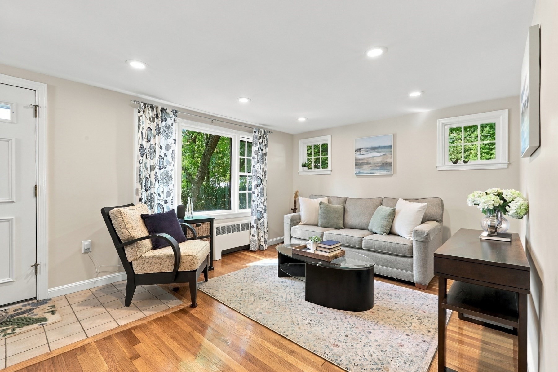 76 Curtis Street Property Photo 4