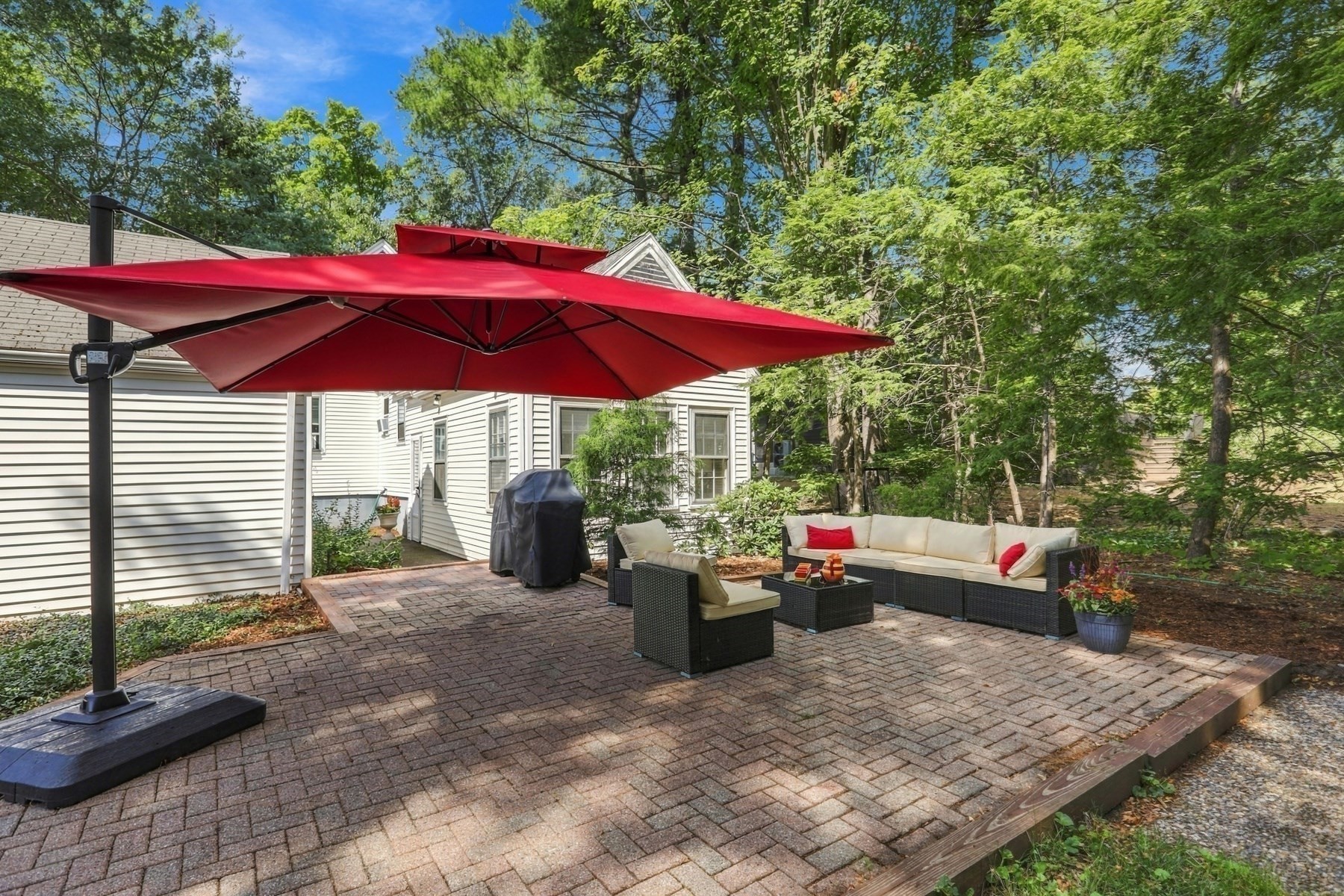 76 Curtis Street Property Photo 27