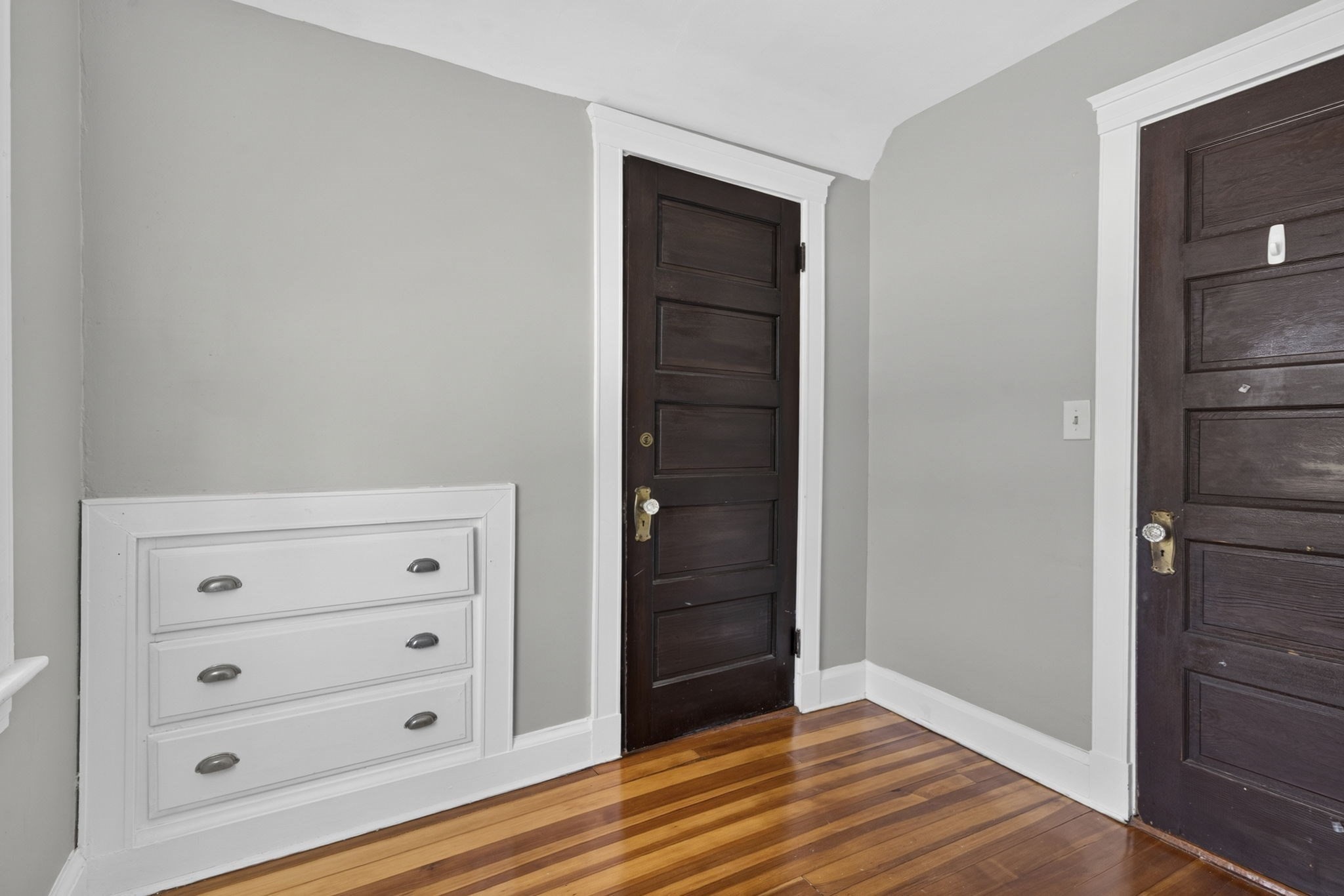 121 Oakland St Property Photo 21