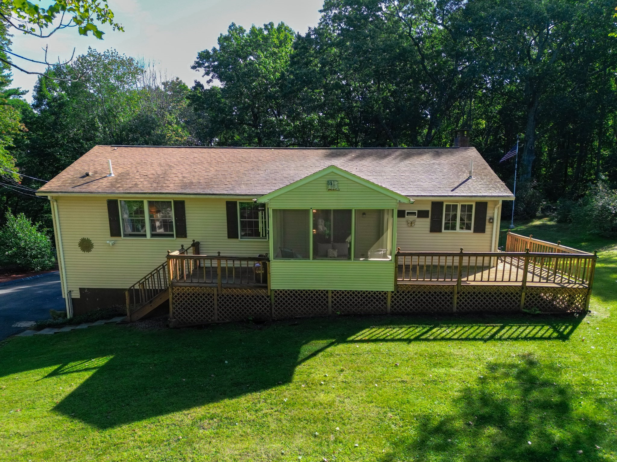 155 Long Hill Rd Property Photo 5