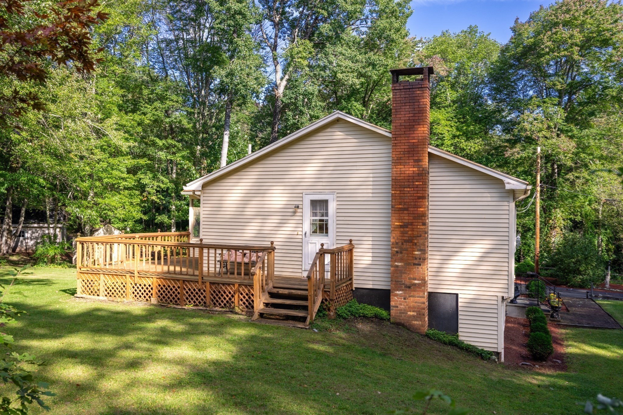 155 Long Hill Rd Property Photo 11