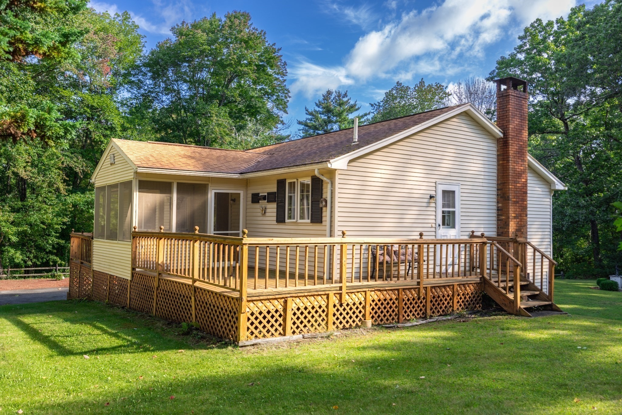 155 Long Hill Rd Property Photo 12
