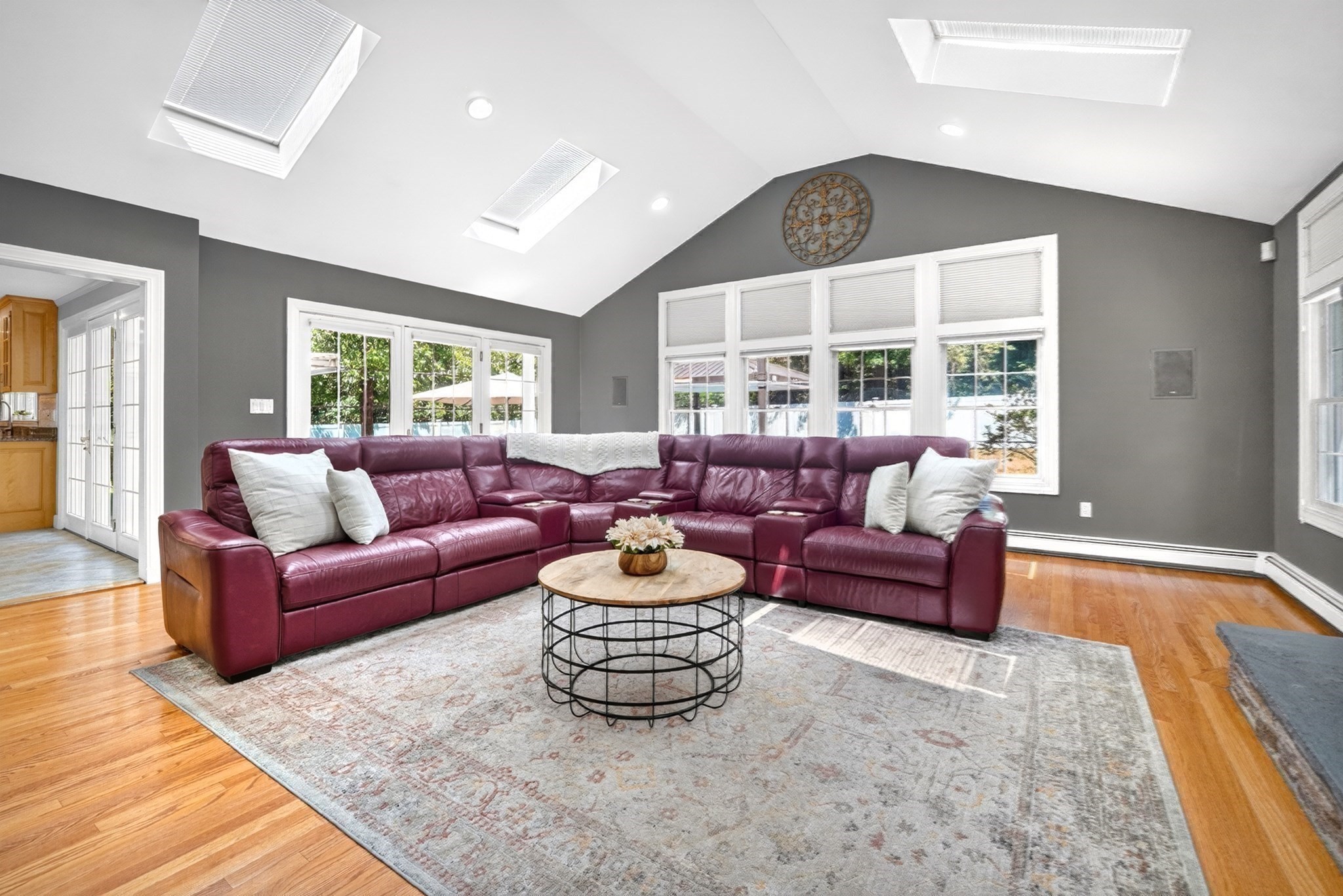 20 Winter Street Property Photo 14