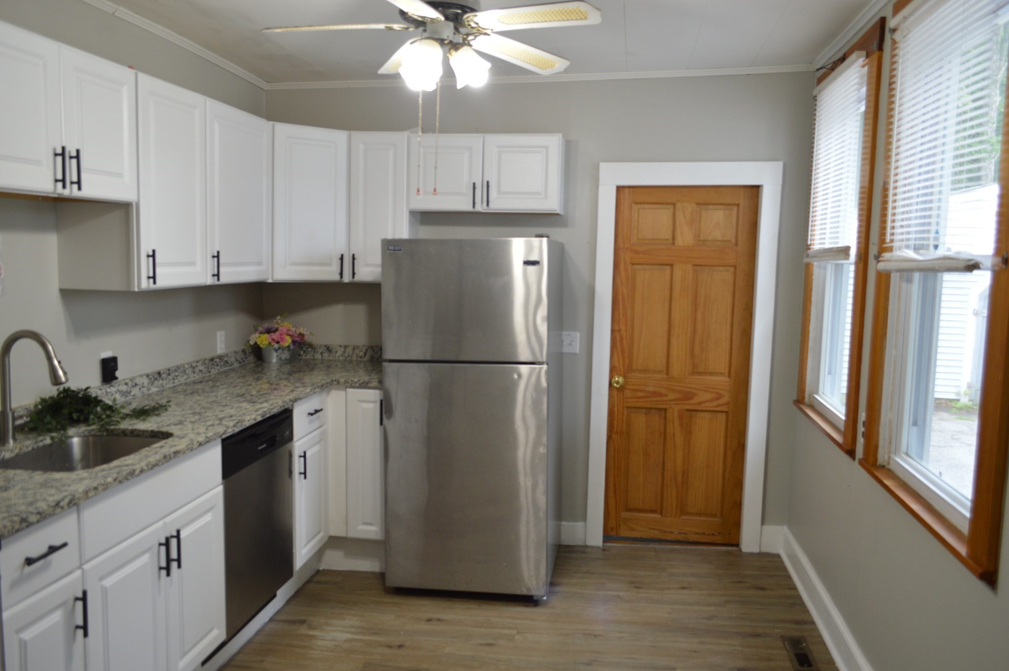 444 Putnam Hill Rd Property Photo 6