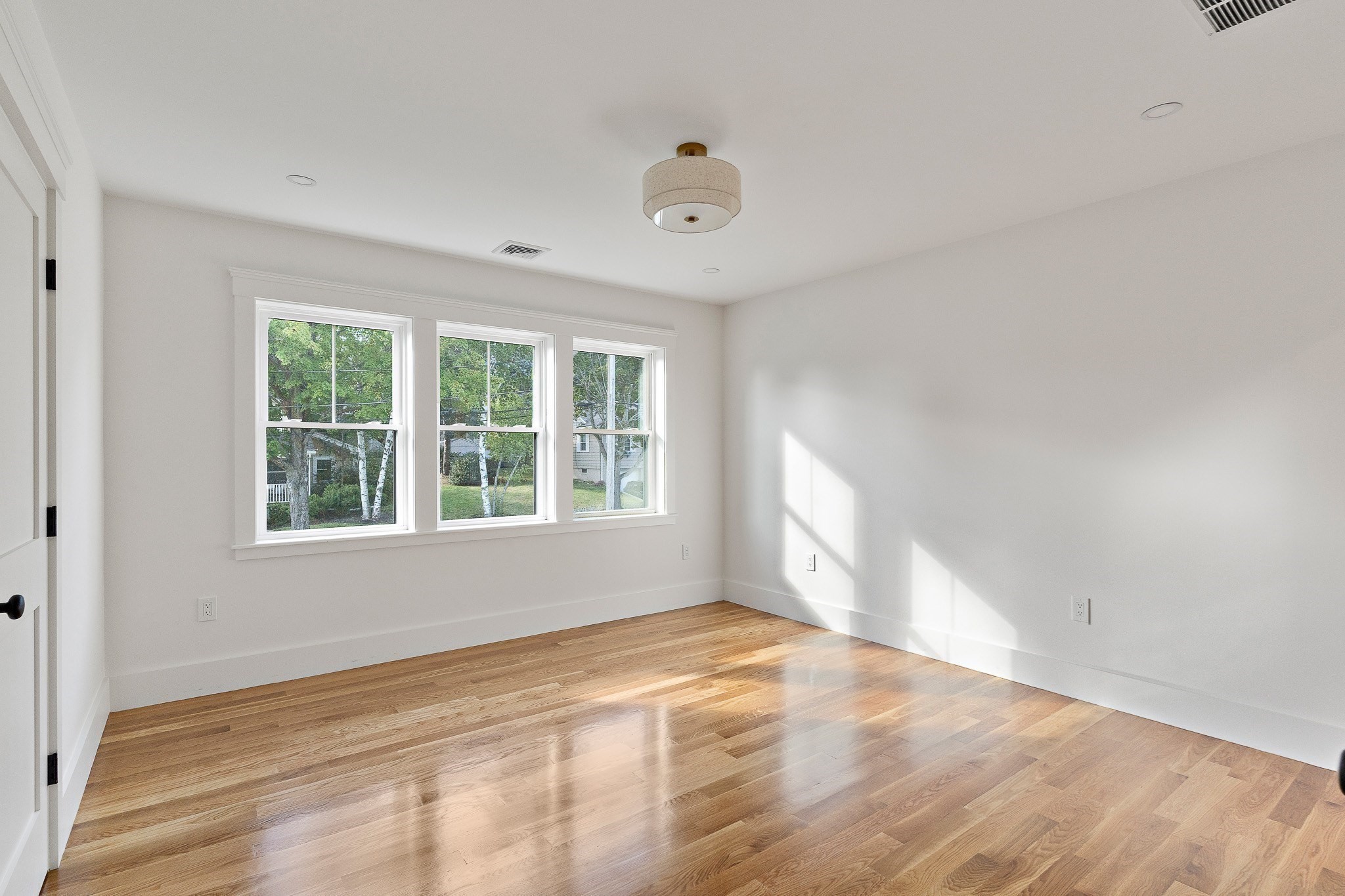 30 Willowdale Rd Property Photo 28