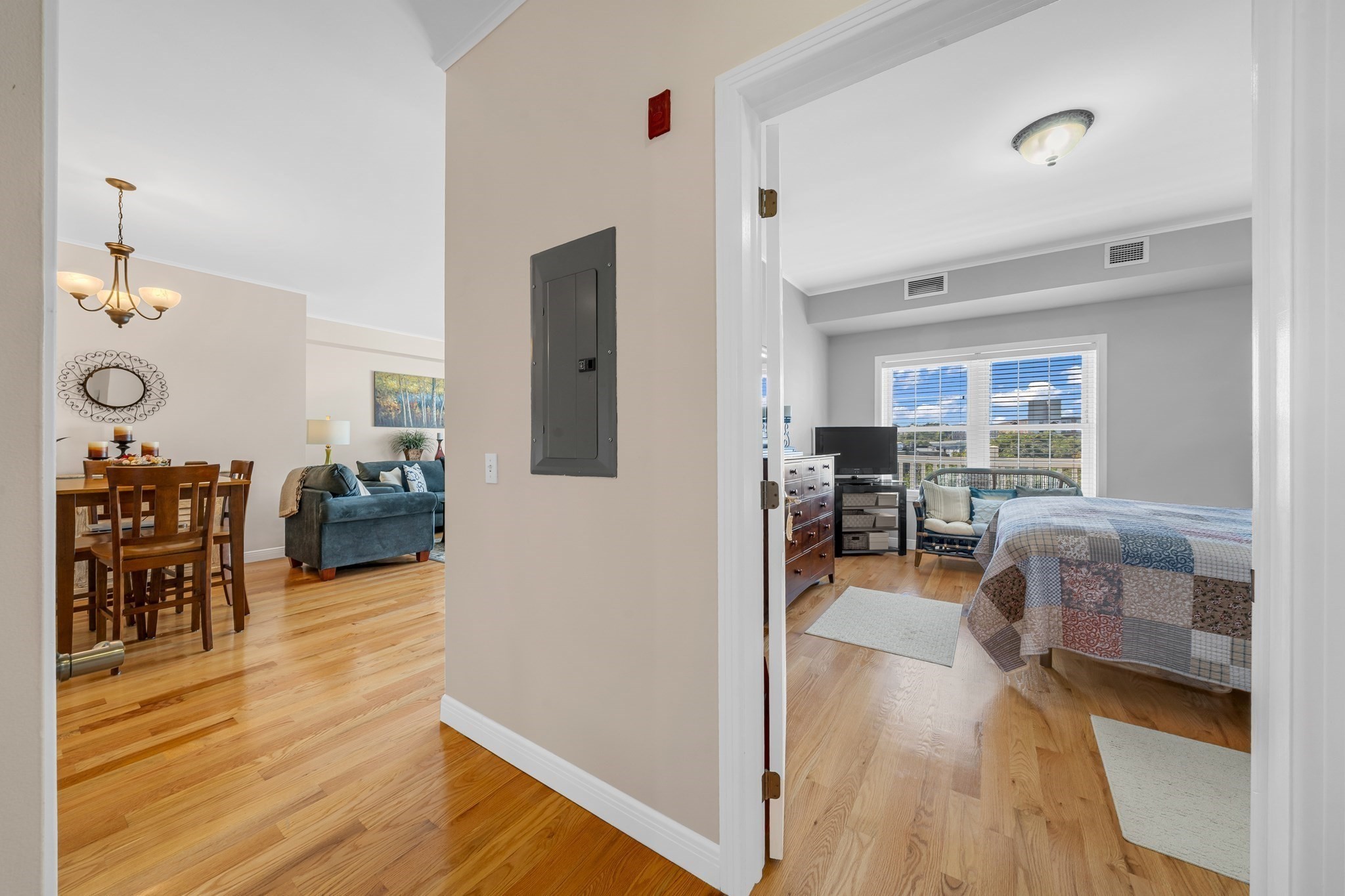 8 Walnut St # 418 Property Photo 9