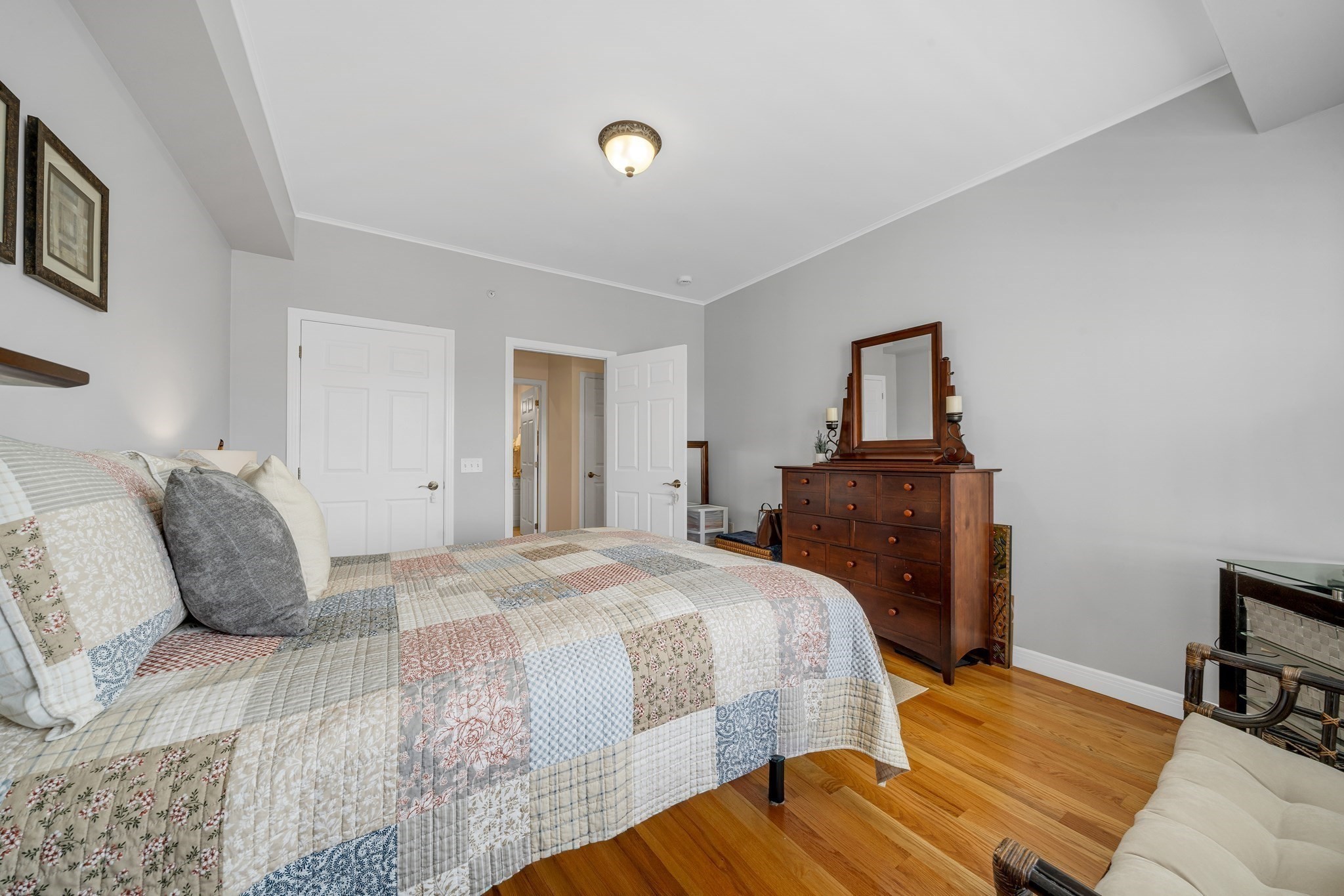 8 Walnut St # 418 Property Photo 14
