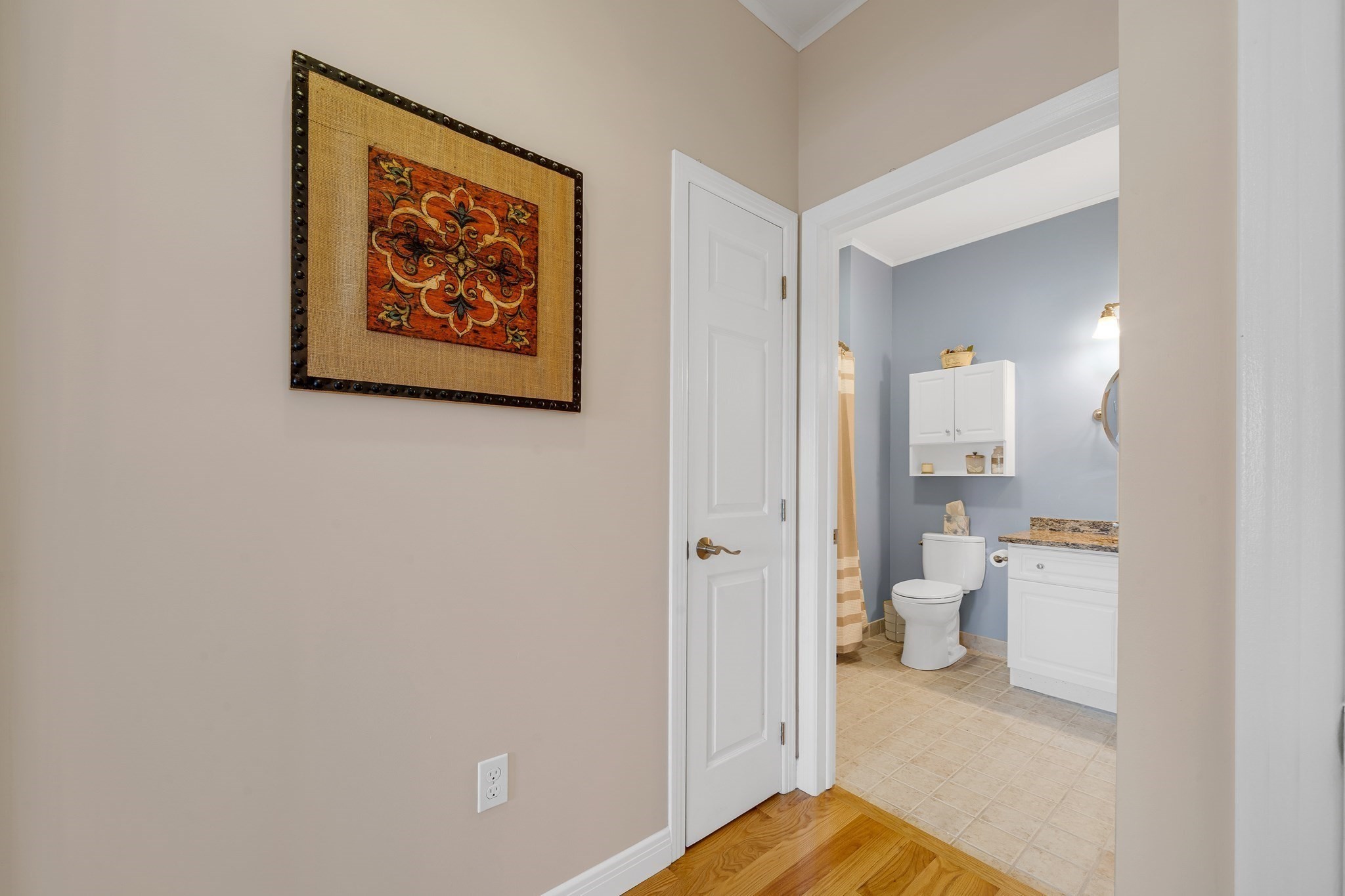 8 Walnut St # 418 Property Photo 16