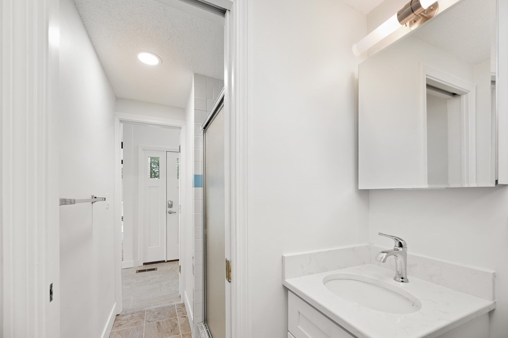 33 College Road Property Photo 12