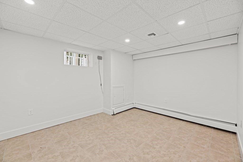 33 College Road Property Photo 14