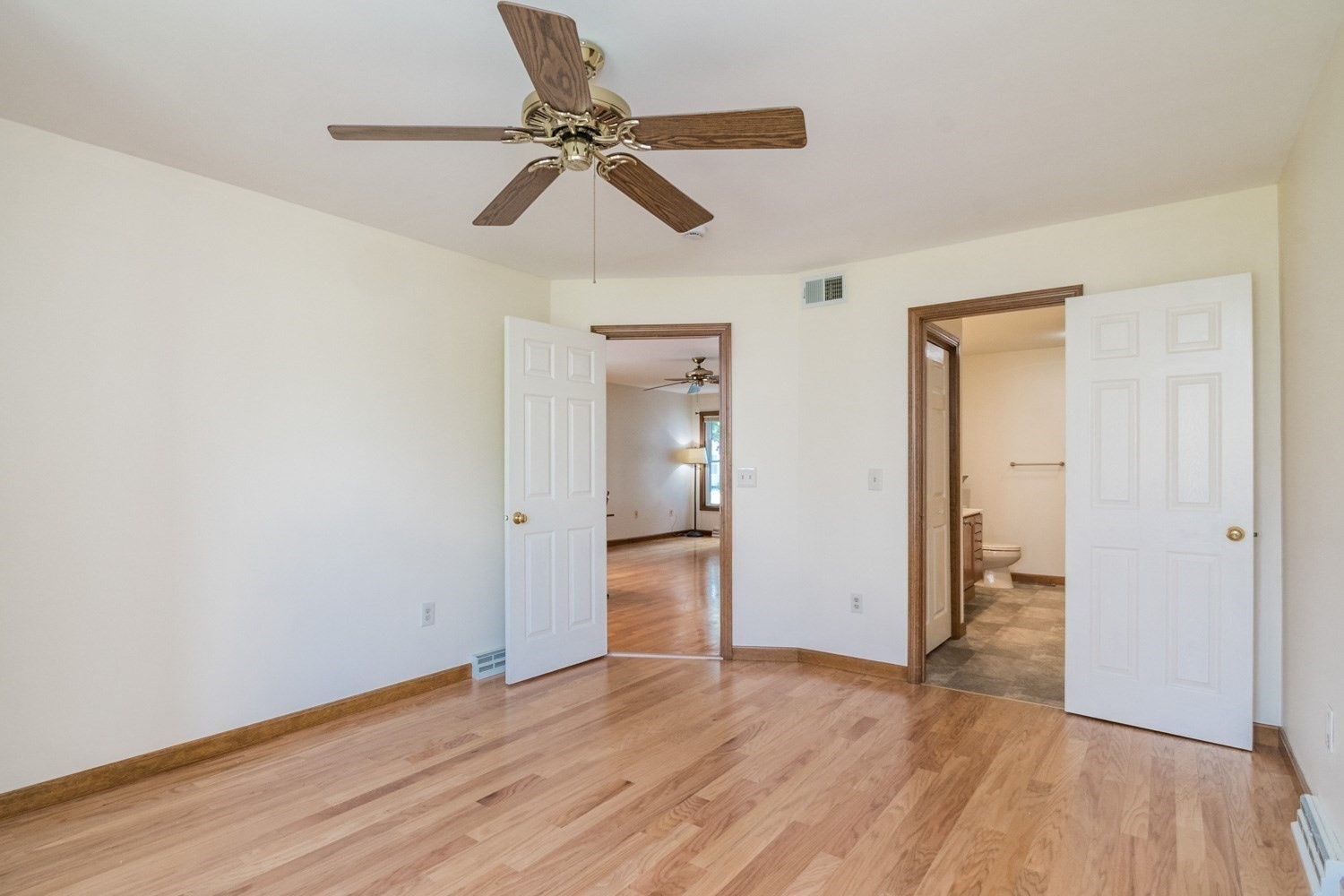 303 Alvord Pl # 303 Property Photo 12