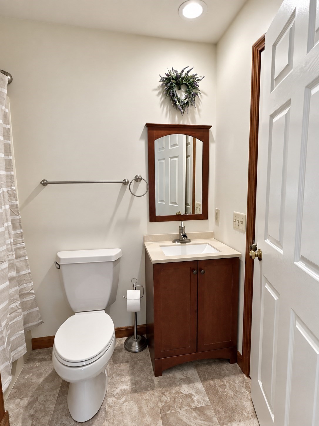 303 Alvord Pl # 303 Property Photo 17