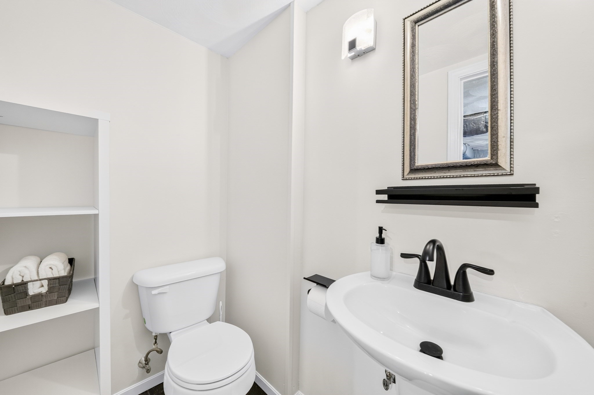 66 Sylvan St # 66 Property Photo 18