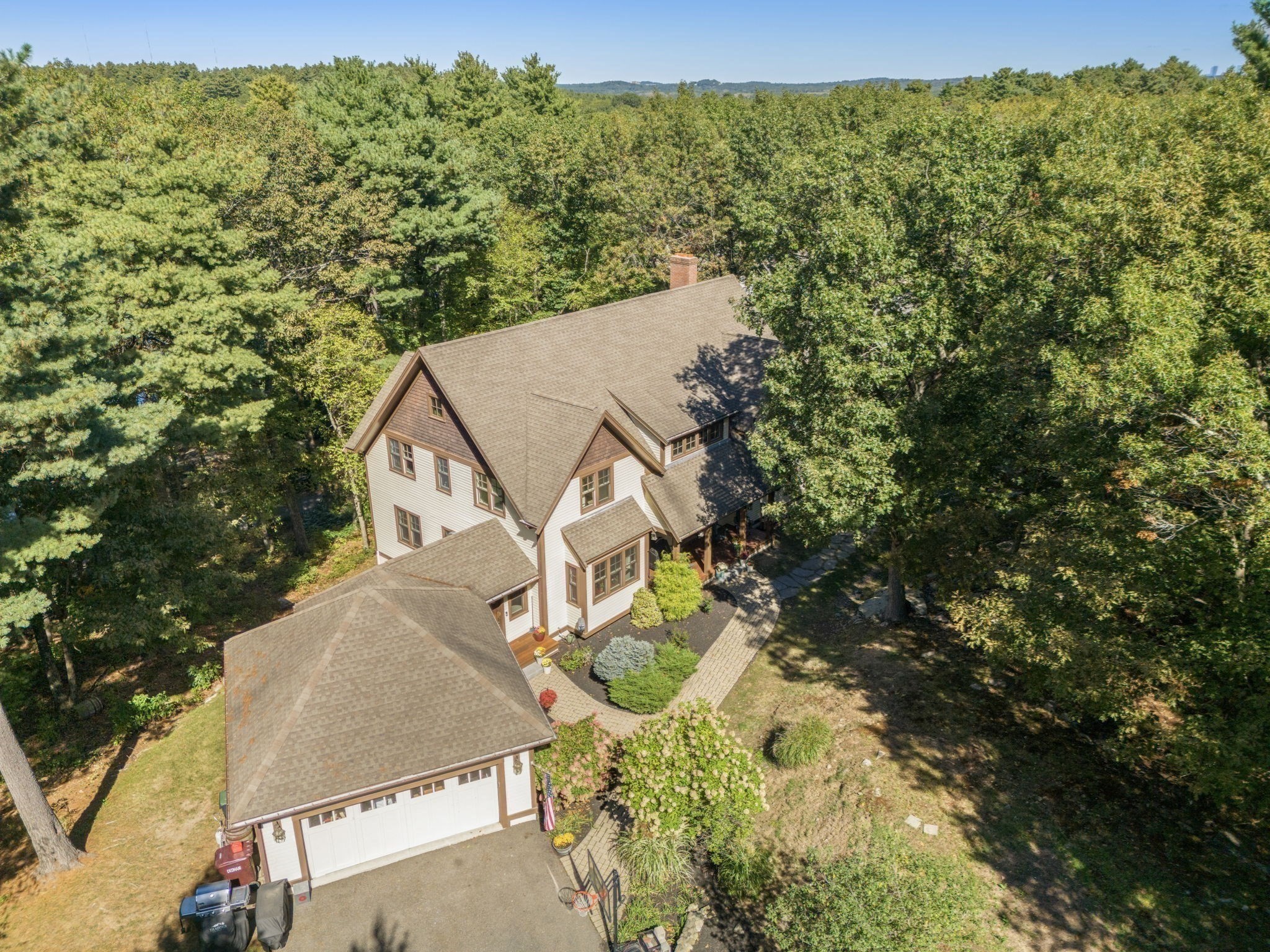 250 Meadowbrook Road Property Photo 6