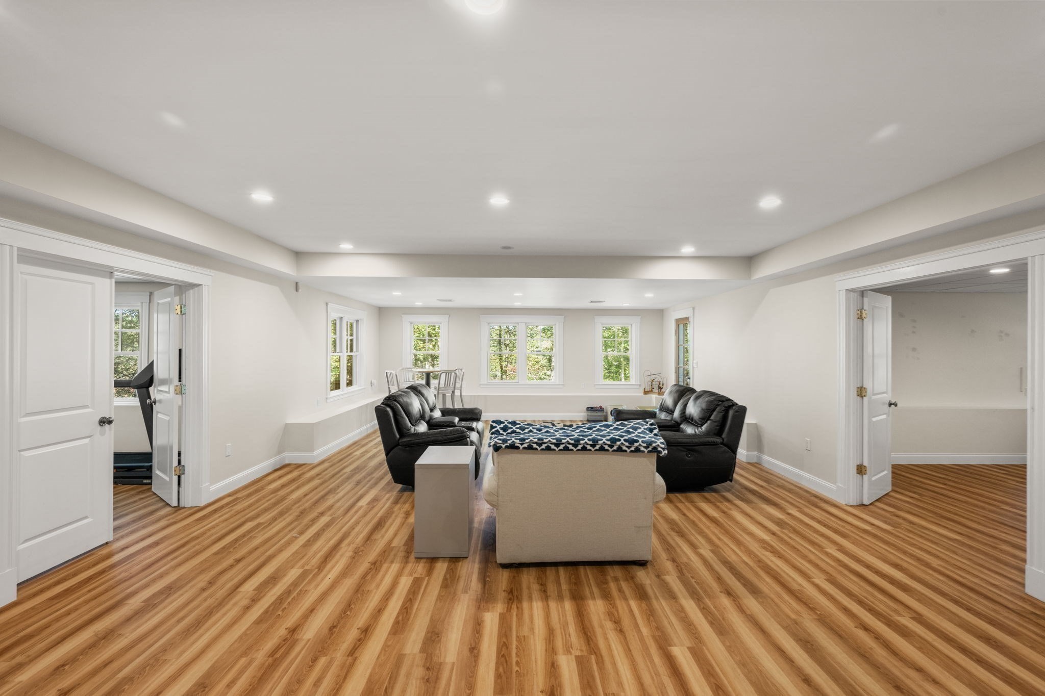 250 Meadowbrook Road Property Photo 34