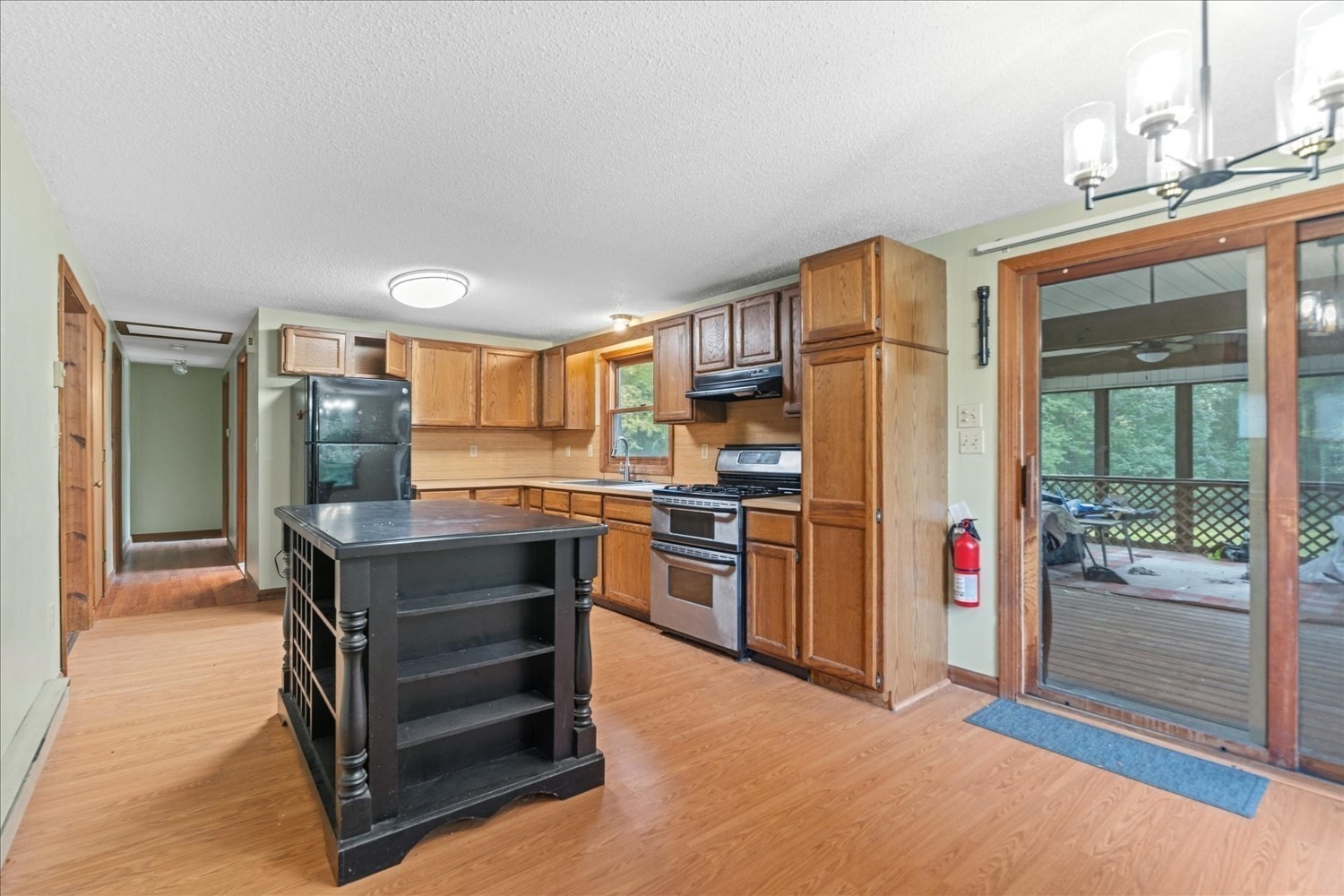 141 Elm St. Property Photo 11