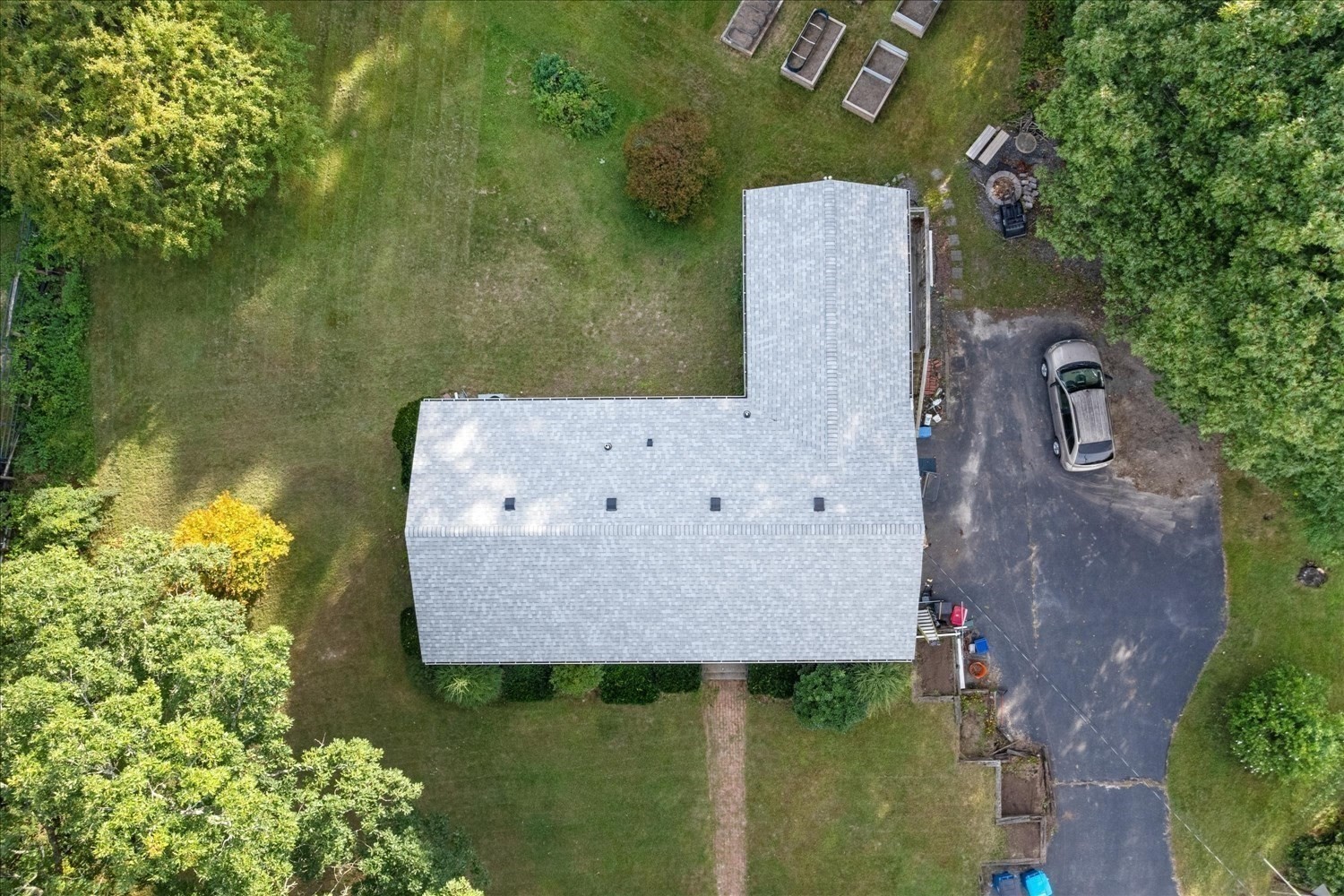 141 Elm St. Property Photo 25