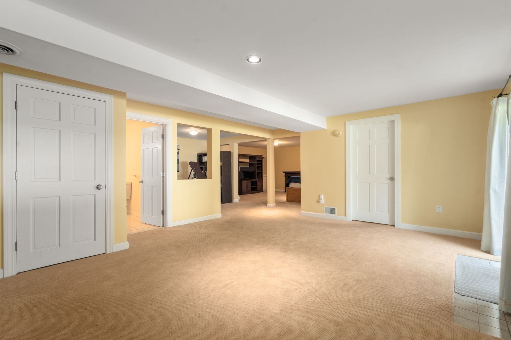 2 Sanger Cir Property Photo 28