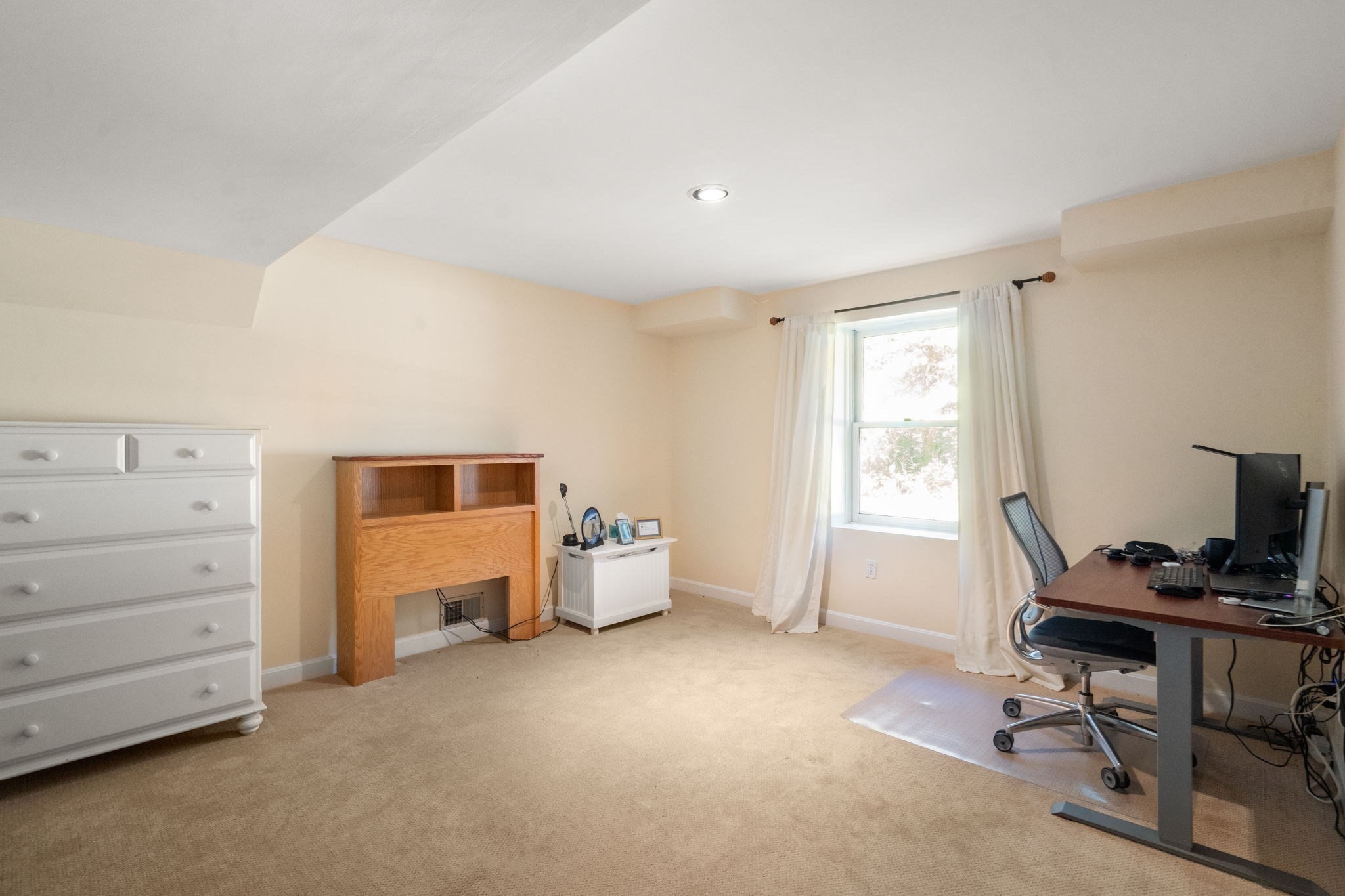 2 Sanger Cir Property Photo 32