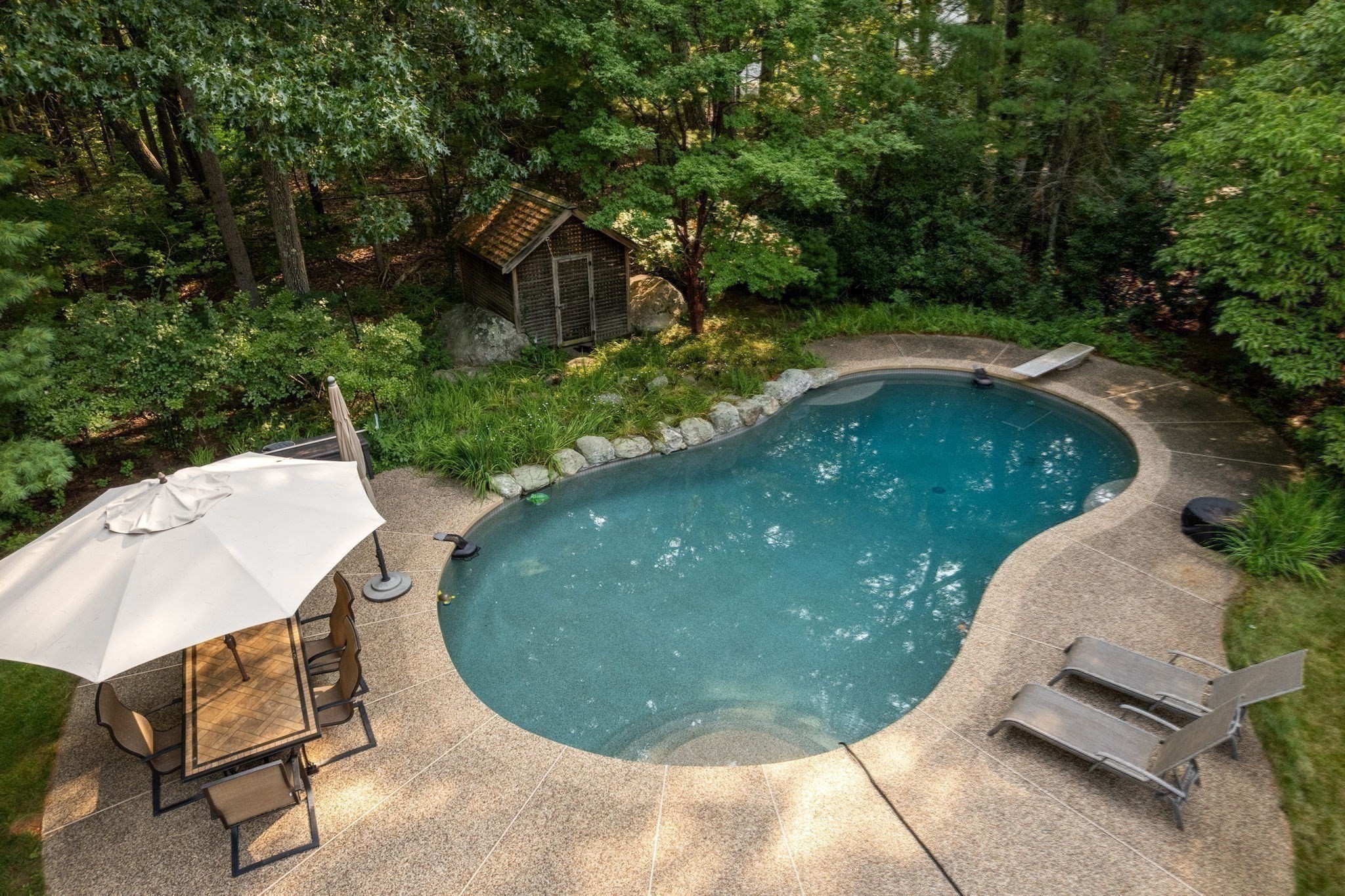 2 Sanger Cir Property Photo 38