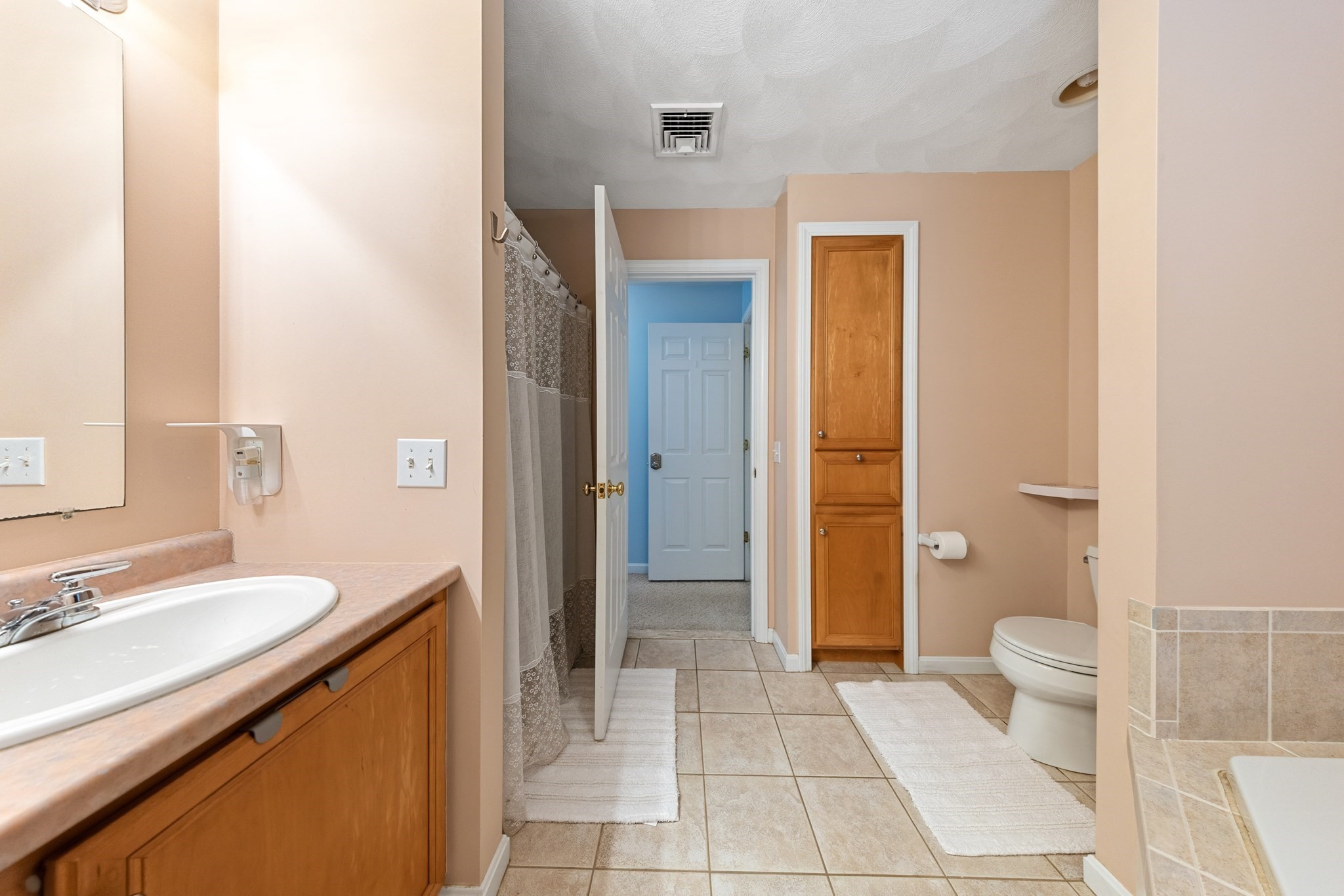 115 Cathedral Drive Property Photo 22