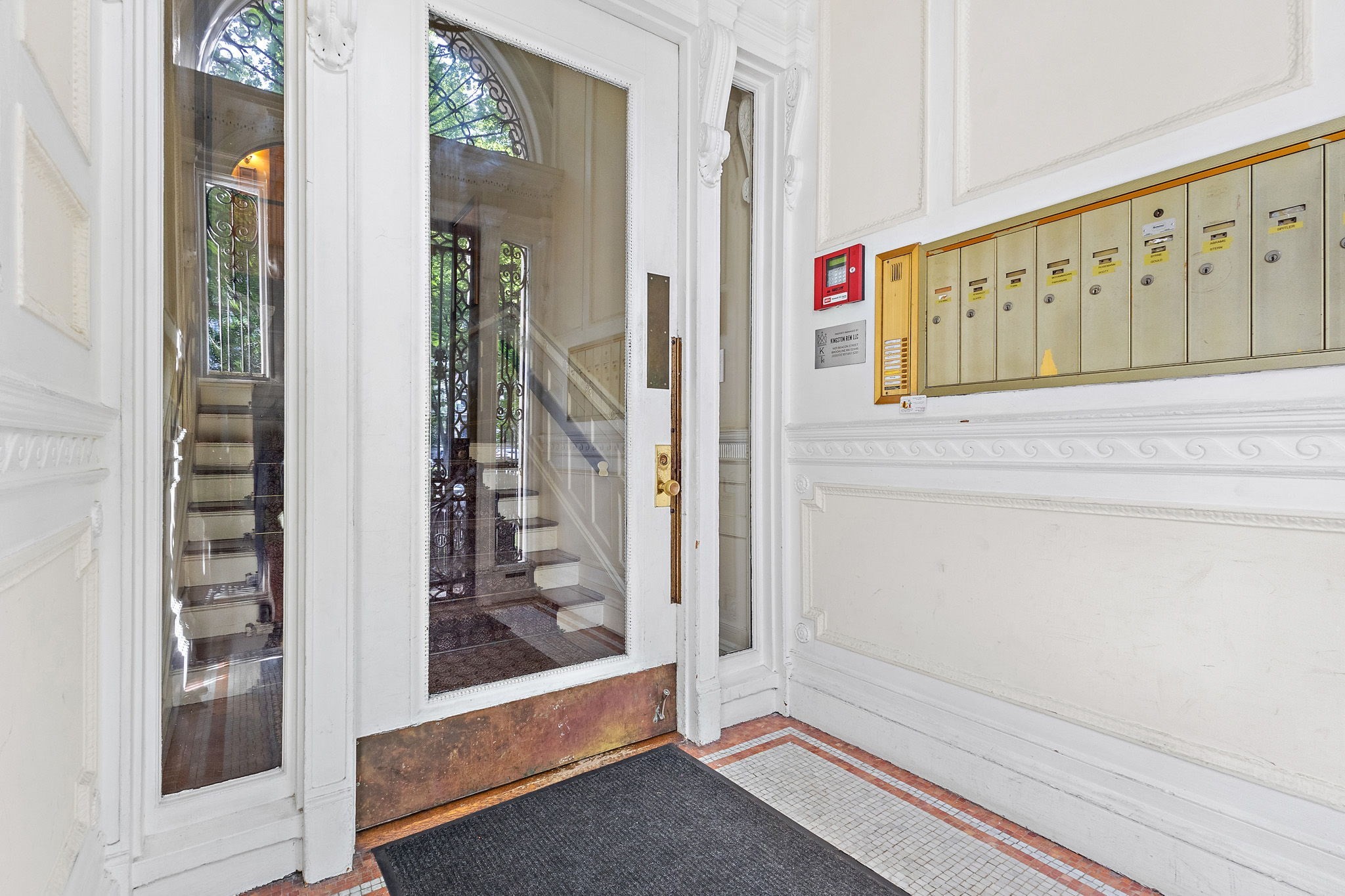 405 Commonwealth Ave # 8 Property Photo 4