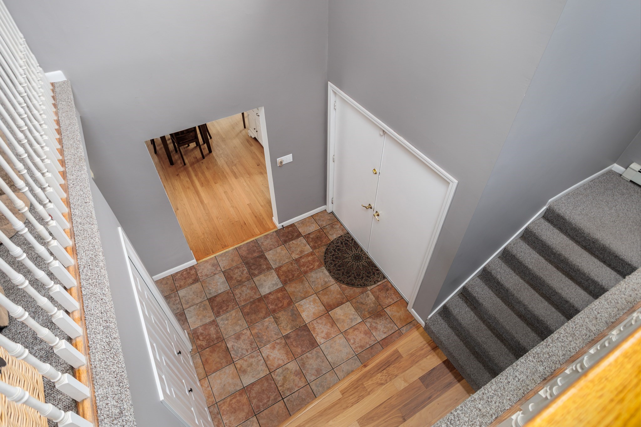 27 Lee St Property Photo 14