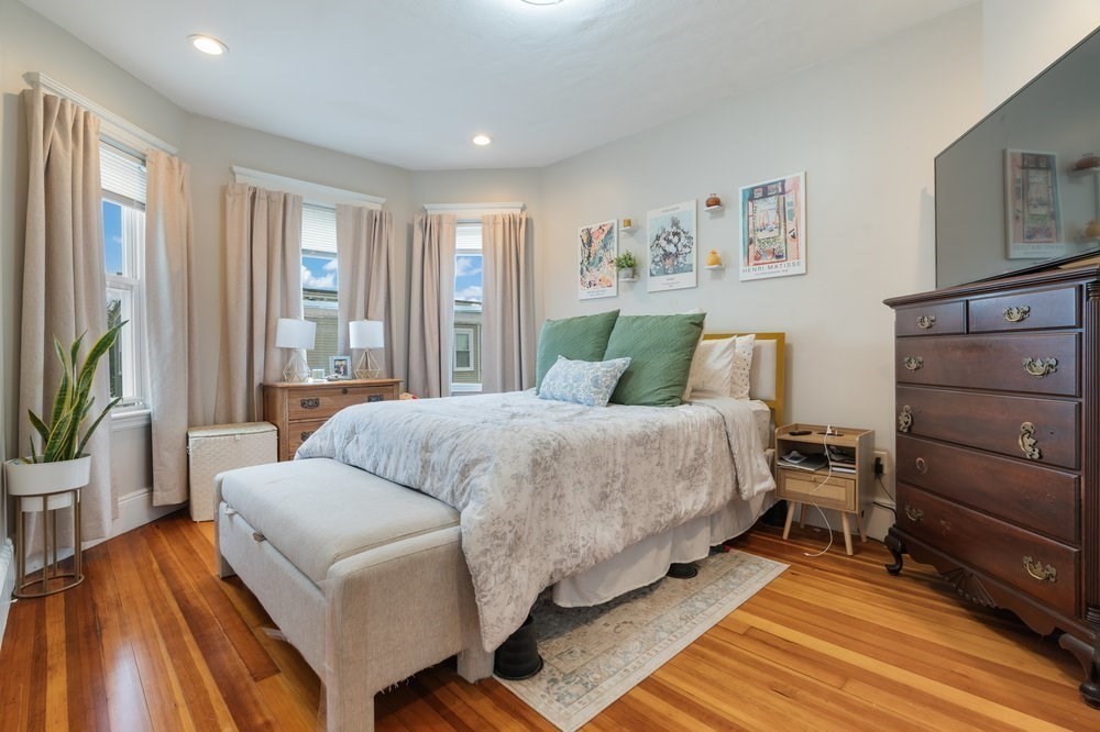 24 Buttonwood Street Property Photo 10