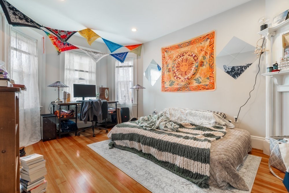 24 Buttonwood Street Property Photo 14