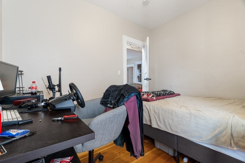 24 Buttonwood Street Property Photo 15