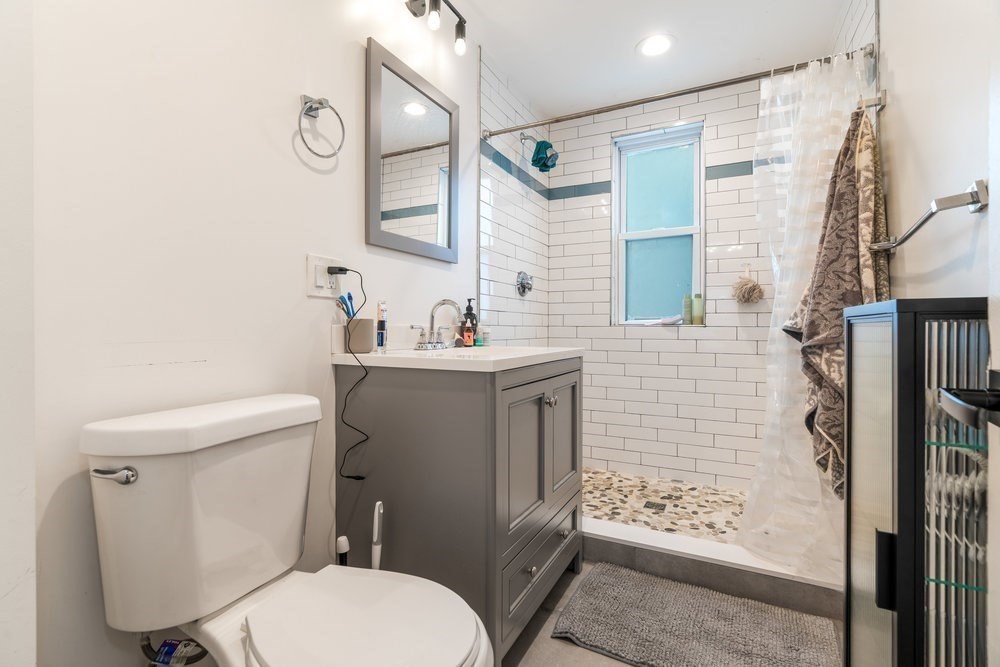 24 Buttonwood Street Property Photo 17