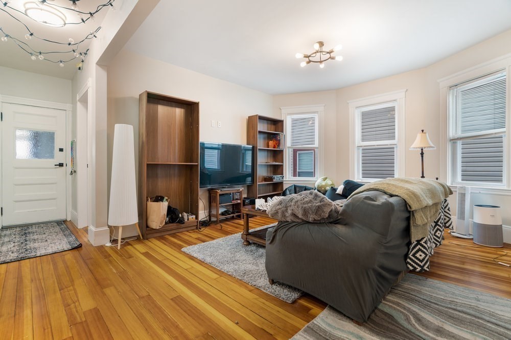 24 Buttonwood Street Property Photo 18