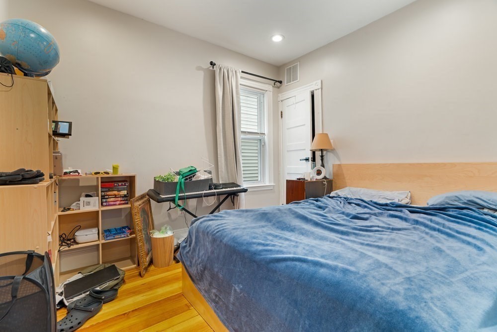 24 Buttonwood Street Property Photo 25