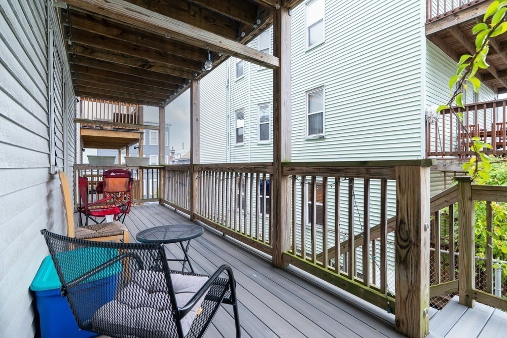 24 Buttonwood Street Property Photo 35