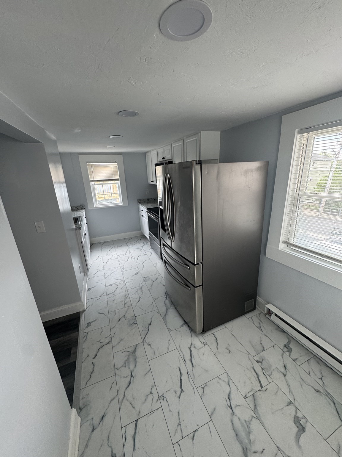 66 Pecker St # 2r Property Photo 2