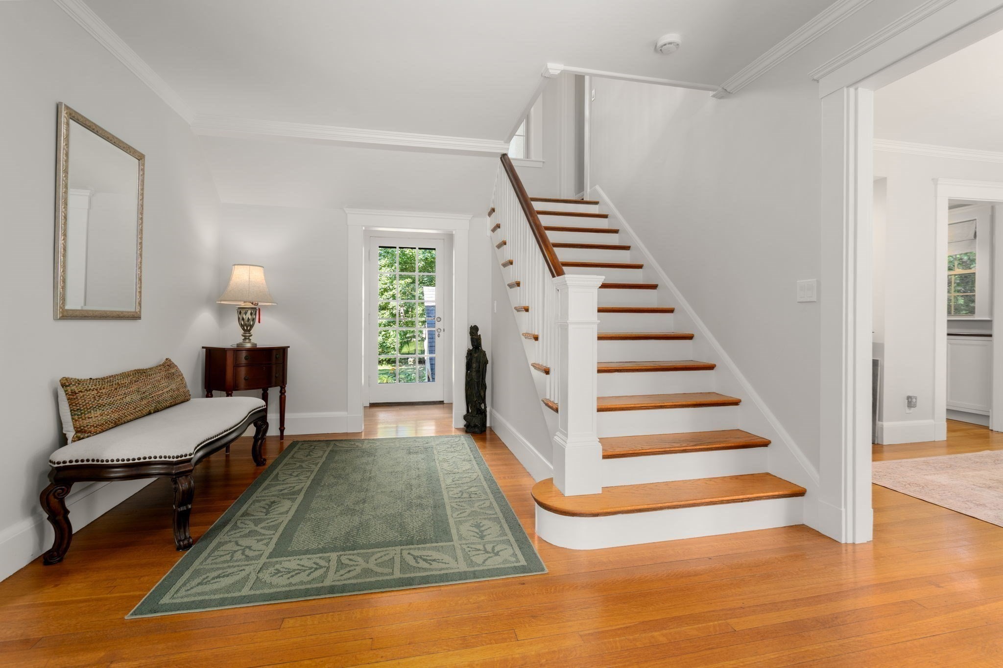 611 East Street Property Photo 4