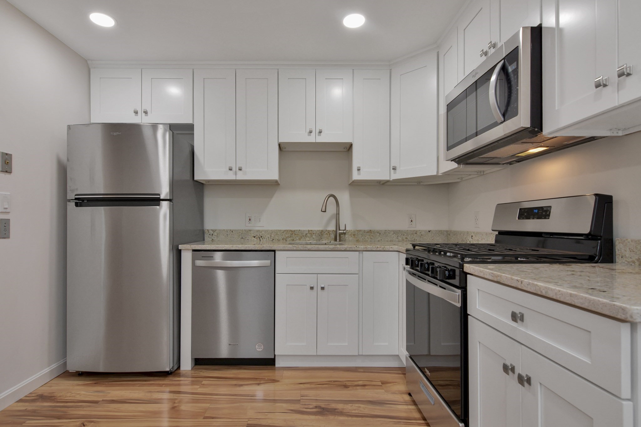 28 Fernview Avenue # 9 Property Photo 1