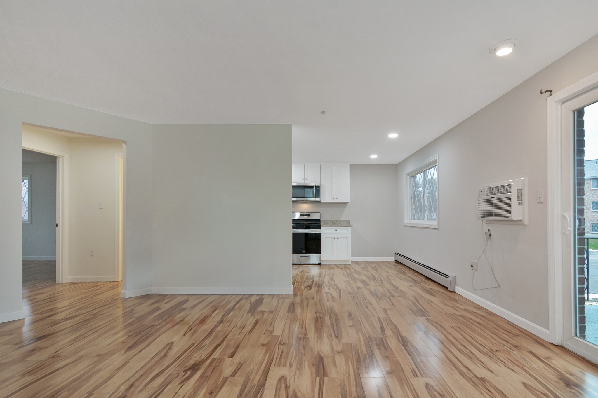 28 Fernview Avenue # 9 Property Photo 6