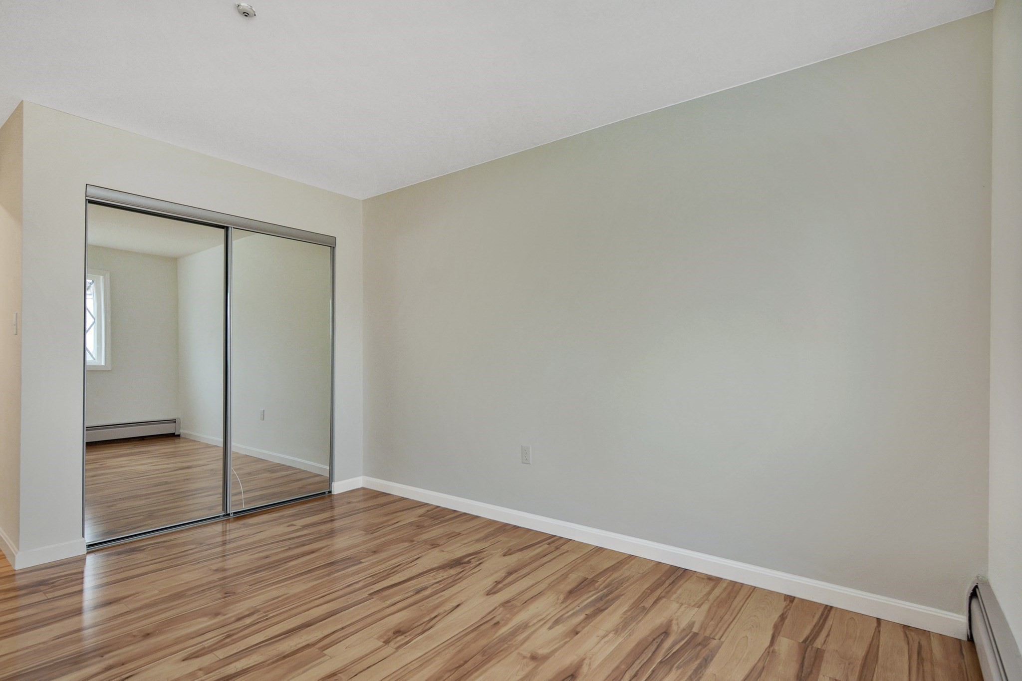28 Fernview Avenue # 9 Property Photo 14