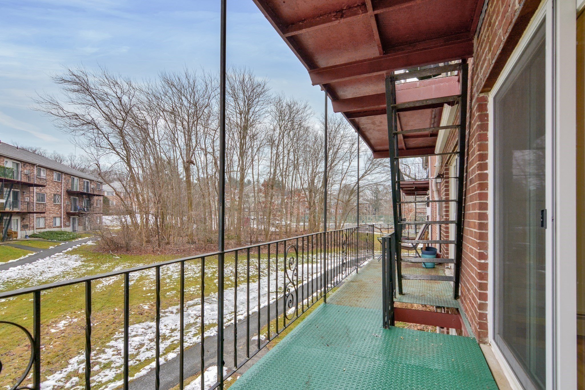 28 Fernview Avenue # 9 Property Photo 18
