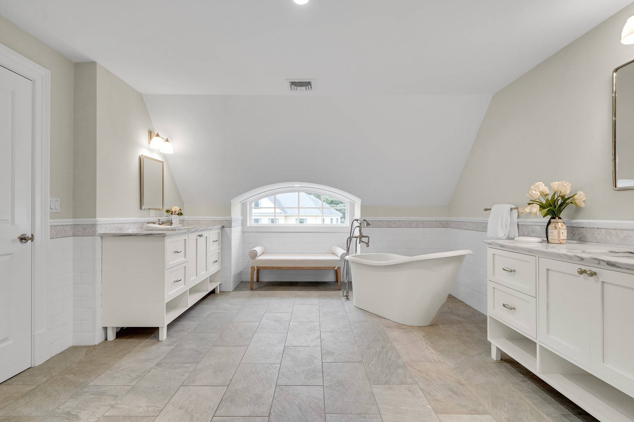 5 Cornerstone Way Property Photo 23