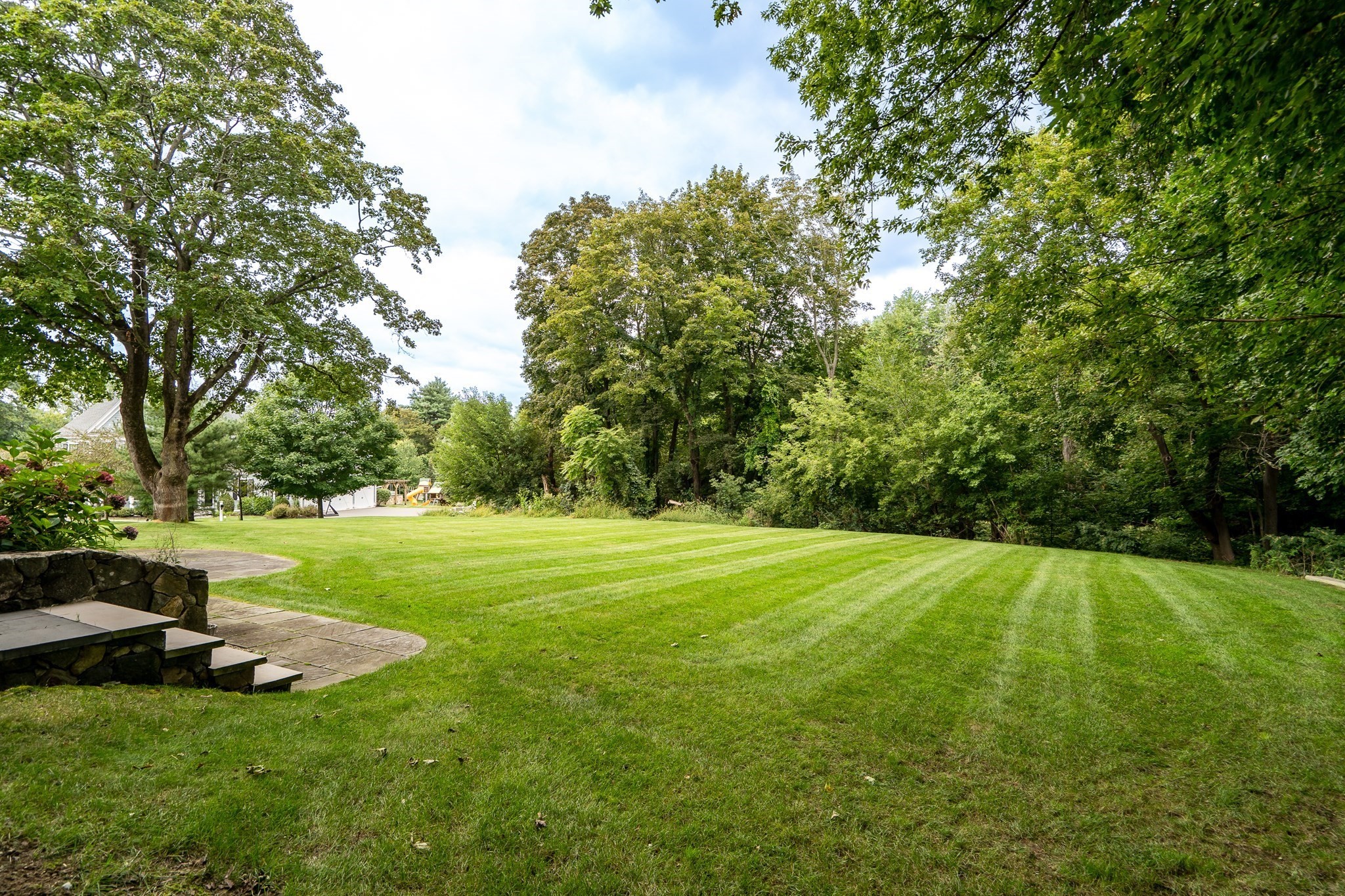 5 Cornerstone Way Property Photo 35