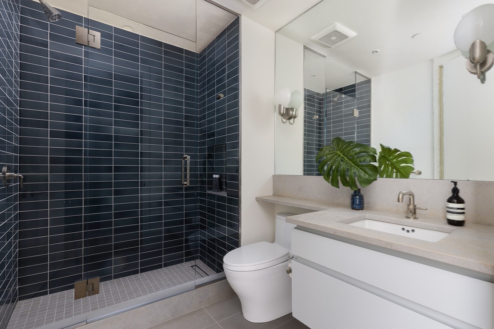 1 Huntington Avenue Property Photo 25