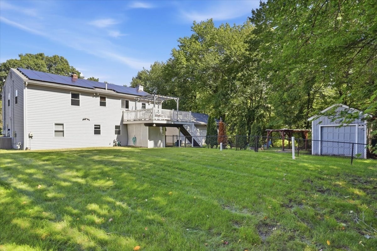 770 Old Warren Rd Property Photo 4