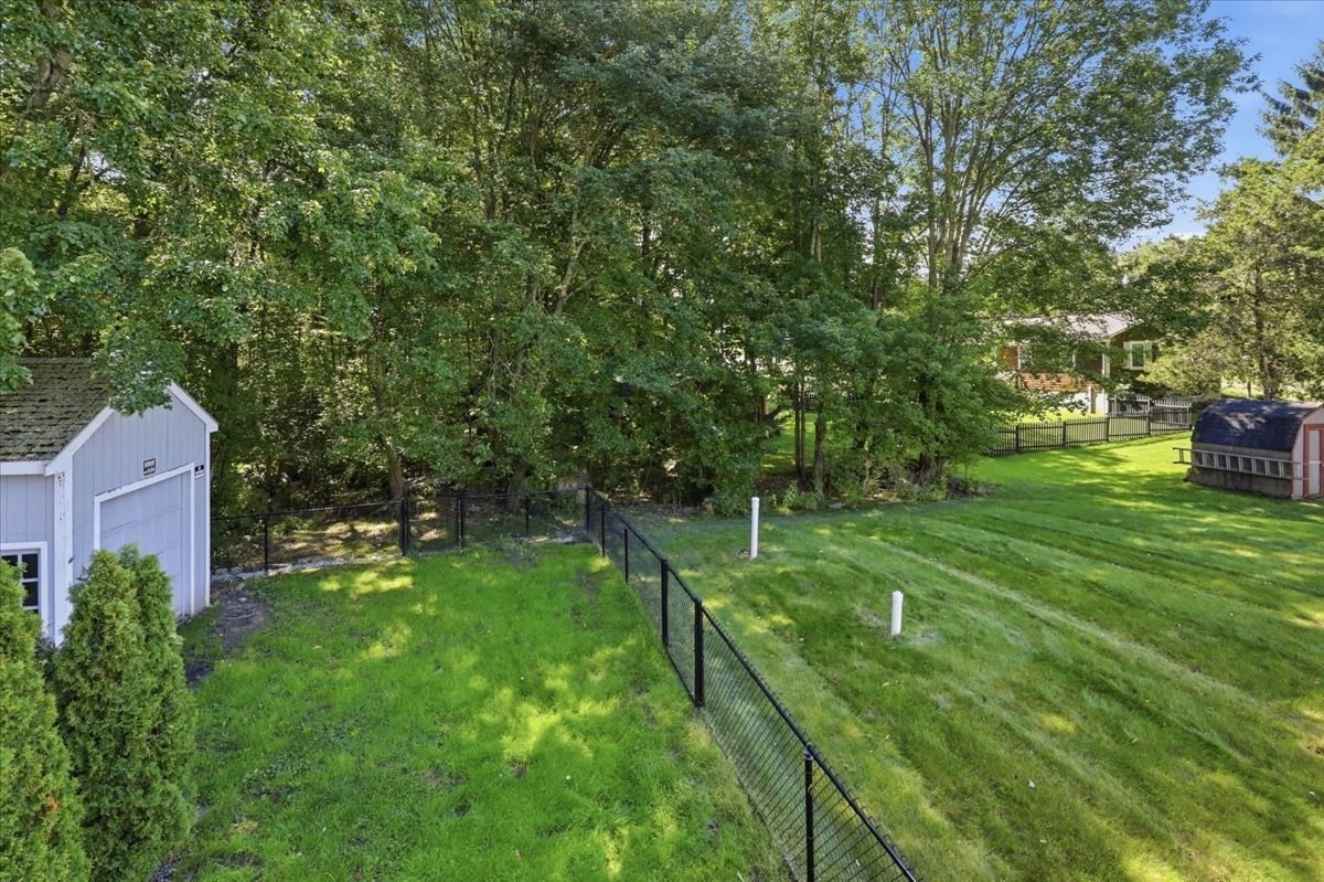 770 Old Warren Rd Property Photo 38