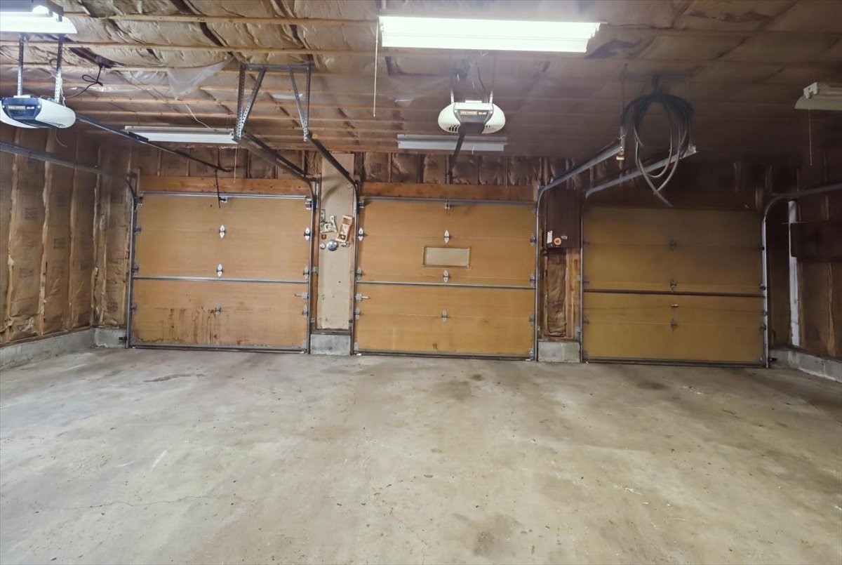 770 Old Warren Rd Property Photo 39