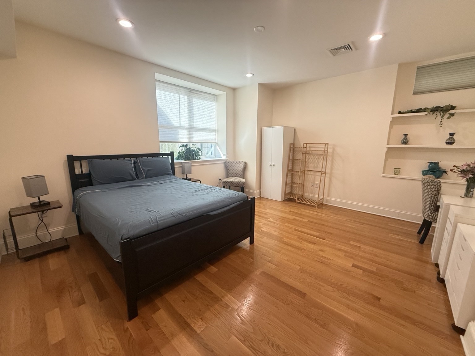 40 Naples # B Property Photo 1