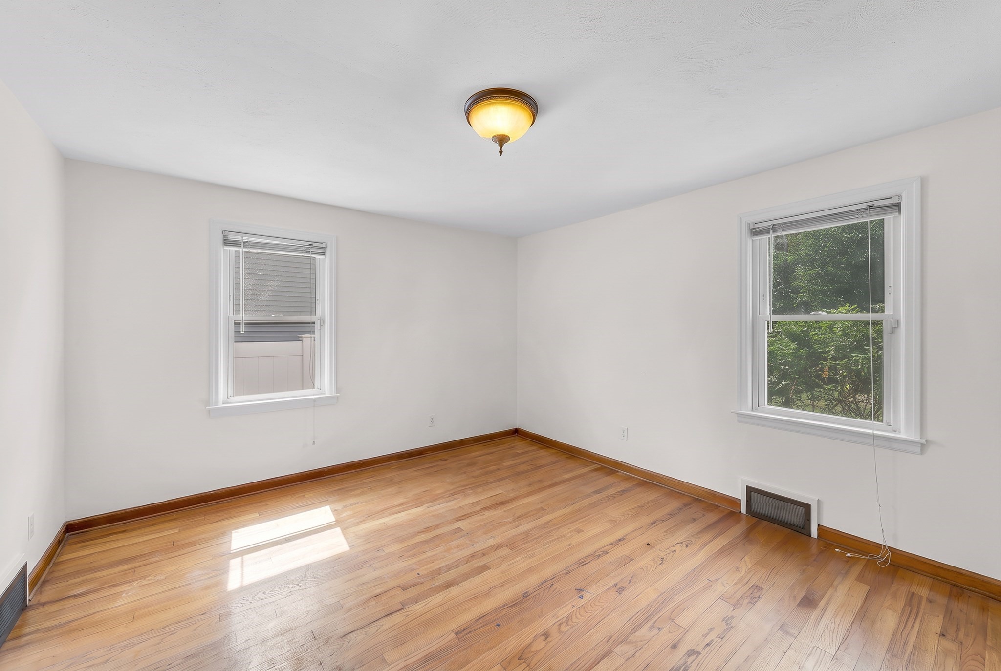 44 Arthur St Property Photo 17